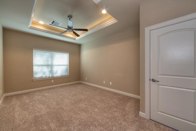 Building Photo - 11419 Alcott Dr