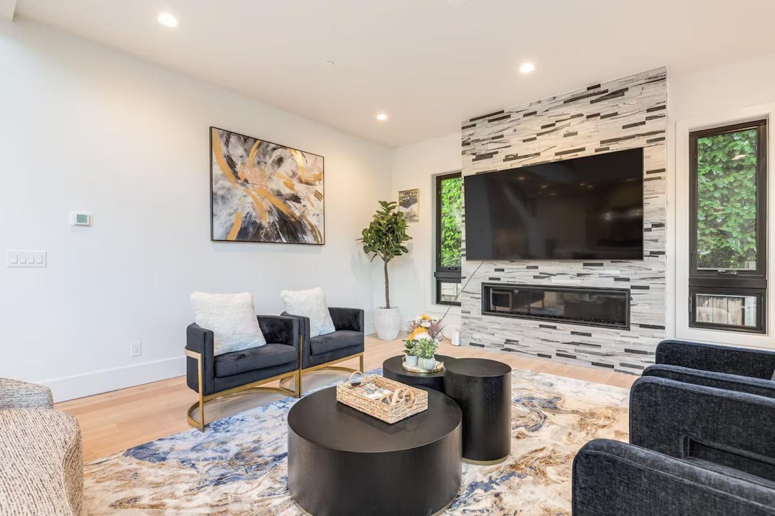 Building Photo - 115 110th Pl SE