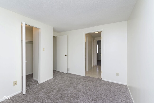 Building Photo - 114 Greenwood Trail N Dr