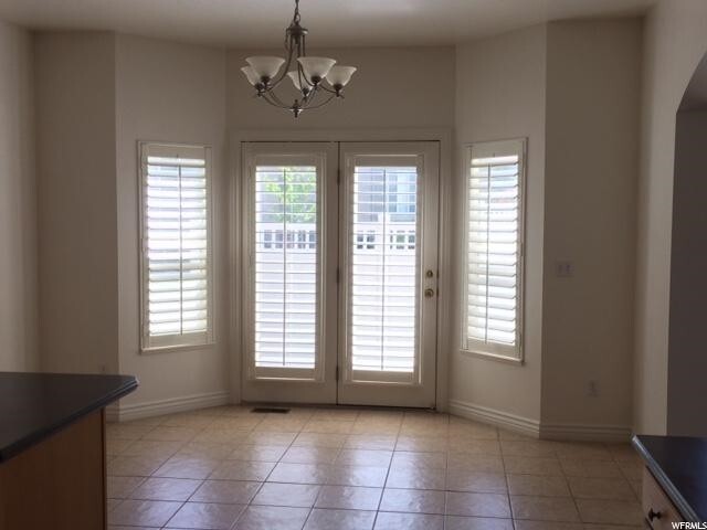 Building Photo - 717 S Clearwater Ct
