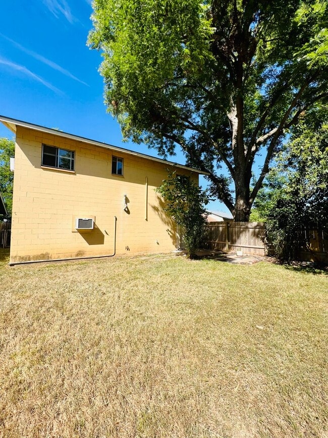 Building Photo - Cullen-1914