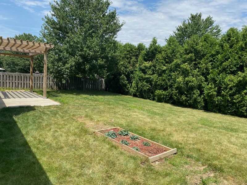 Building Photo - 3730 Tesla Dr