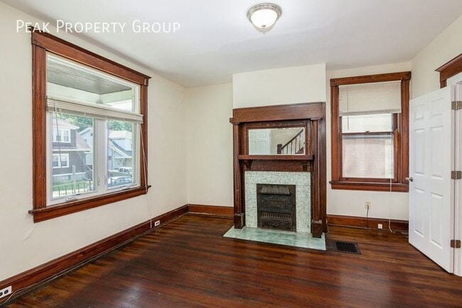 Building Photo - 2315 Moerlein Ave