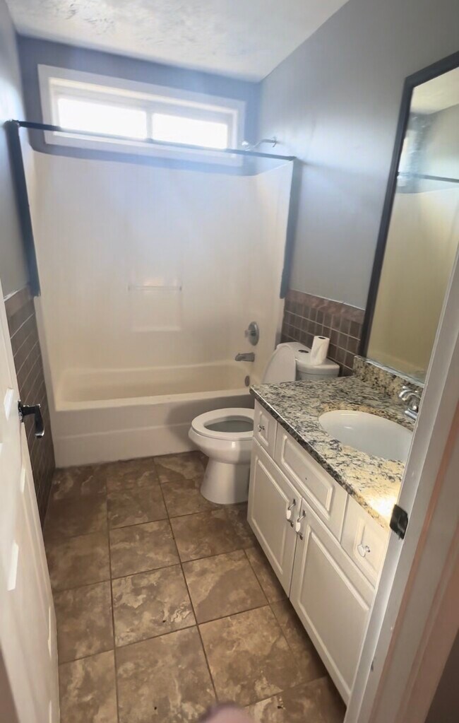 Building Photo - 212 Towler Dr