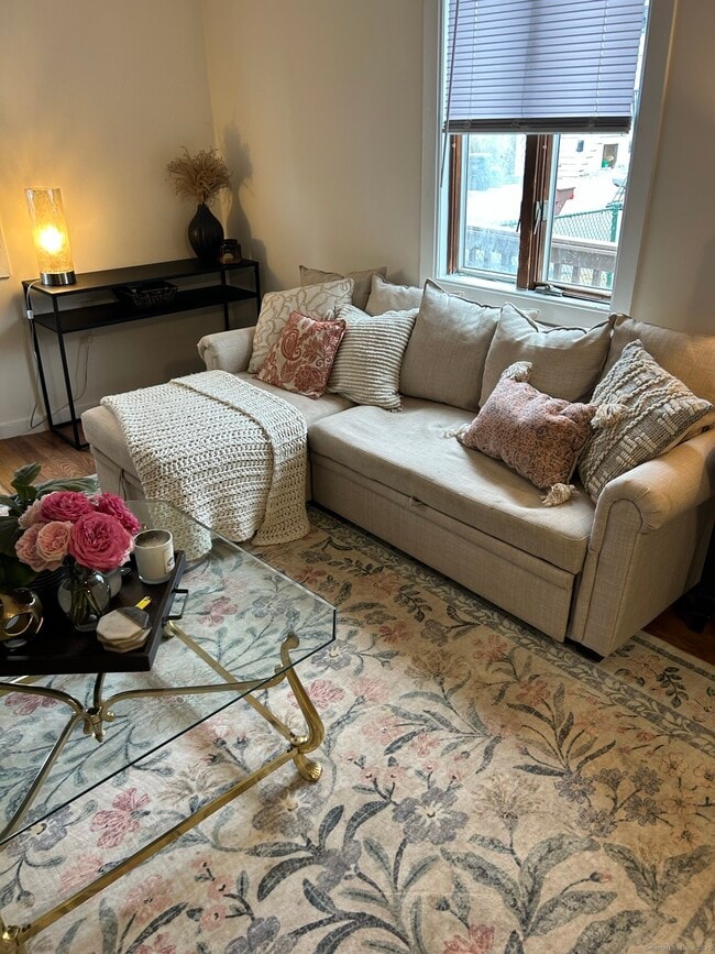 Building Photo - 53 Cooper Ave