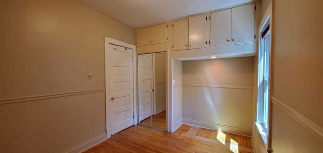 Building Photo - 2118 Noyes St