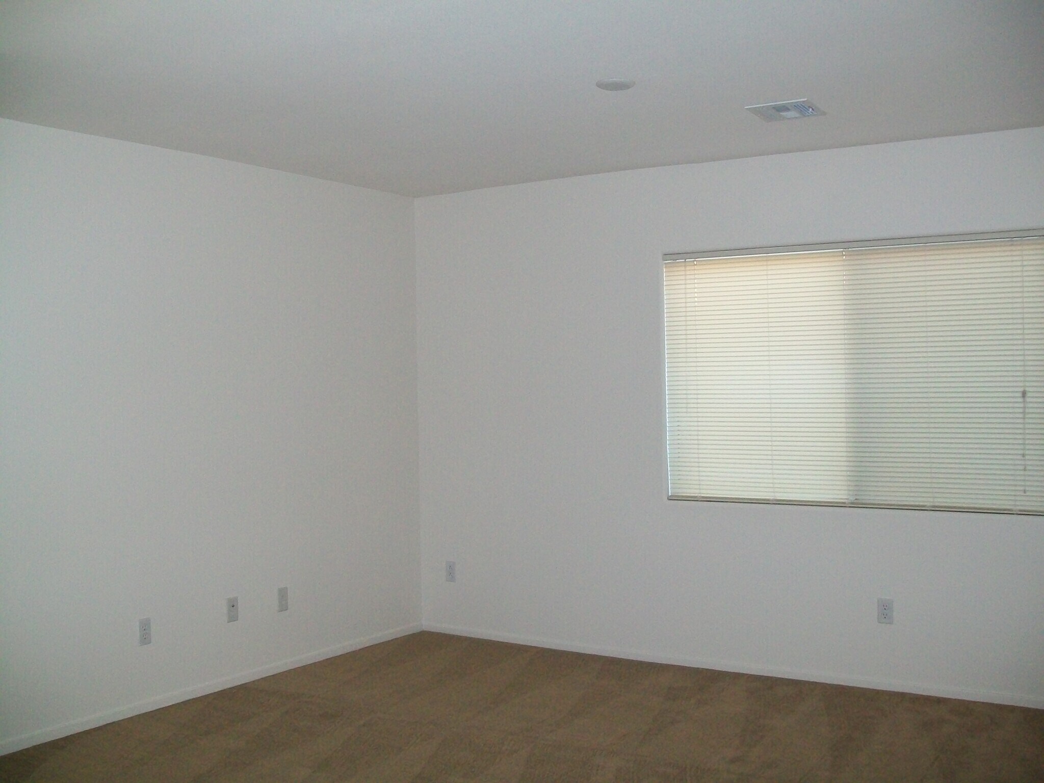 Building Photo - 5049 Hazelyn Ct