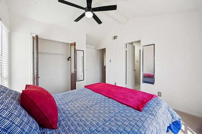 Building Photo - 4814 Misty Slope Ln