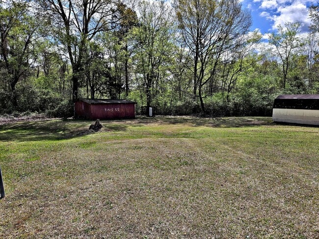 Building Photo - 3BR House - Courtland