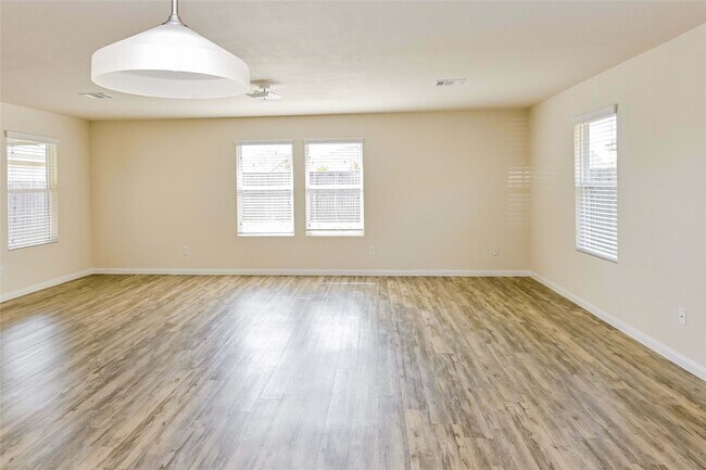 Building Photo - 13207 Italian Cypress Trail