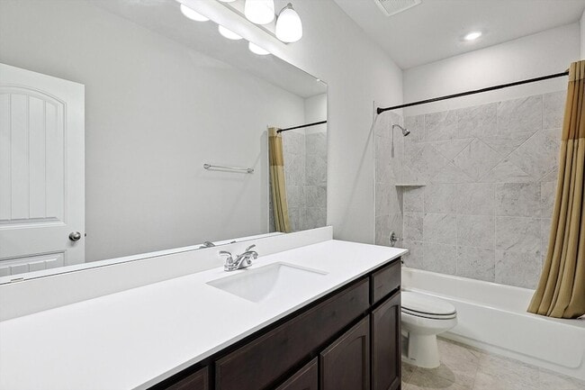 Building Photo - 808 Feather Edge Dr