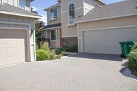 Building Photo - 3 bedroom 2.5 bathroom two-story rental in...