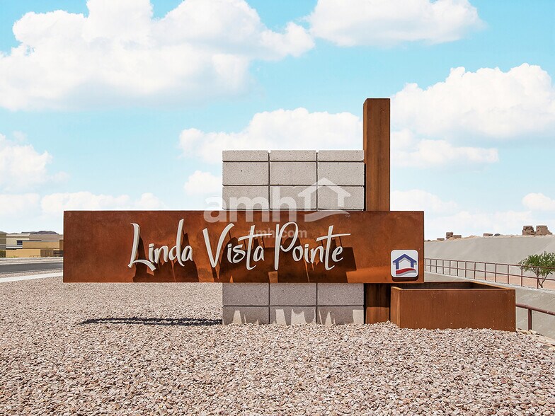 Building Photo - 6119 W Calle Lingo