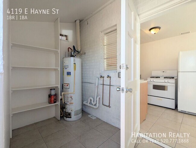 Building Photo - 4119 E Hayne St