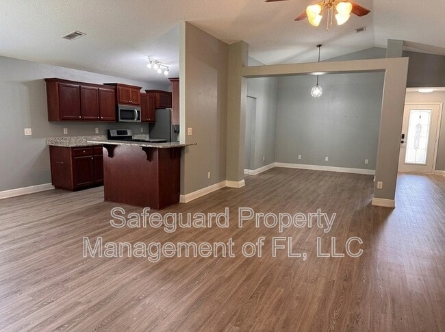 Building Photo - 9615 Laramie Dr