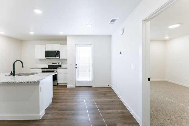 Building Photo - Beautiful New Construction Near New Frenship Schools!