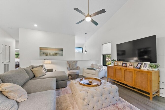 Building Photo - 1714 Starling Dr