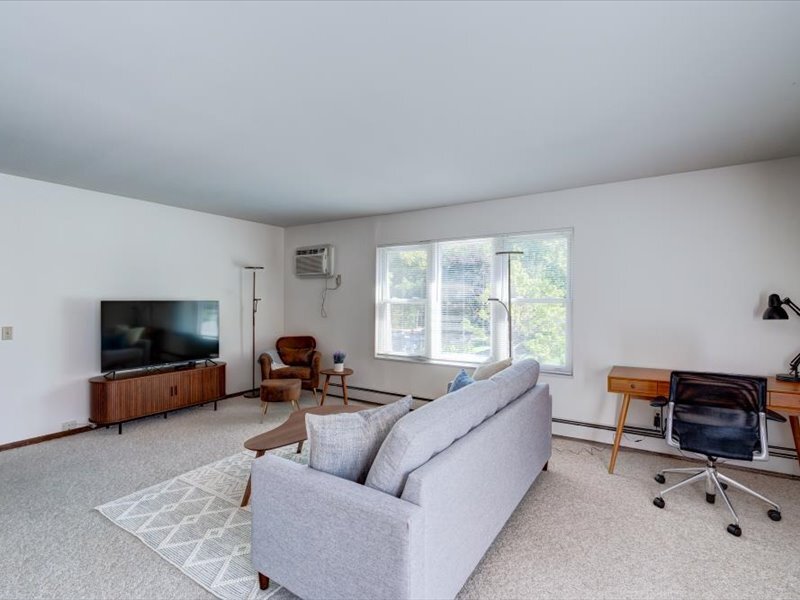 Building Photo - 7203 Fortune Dr