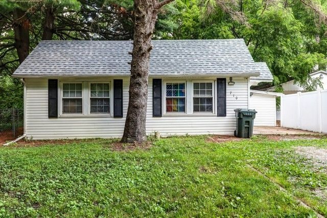 Building Photo - 710 S Wabash Ave