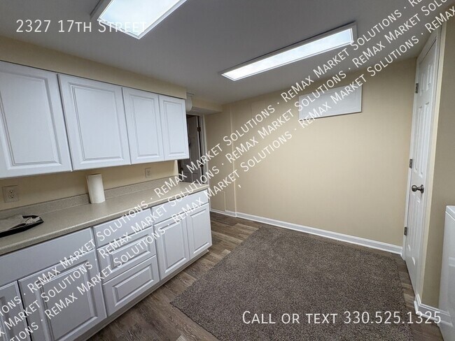 Building Photo - 2327 17th St