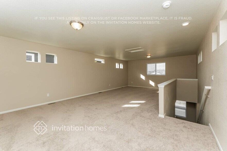 Building Photo - 5659 Bowerman Ln