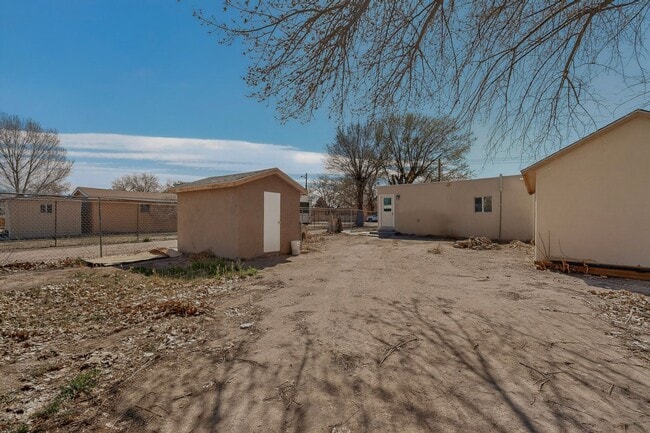 Building Photo - Beautifully Renovated Home for Rent