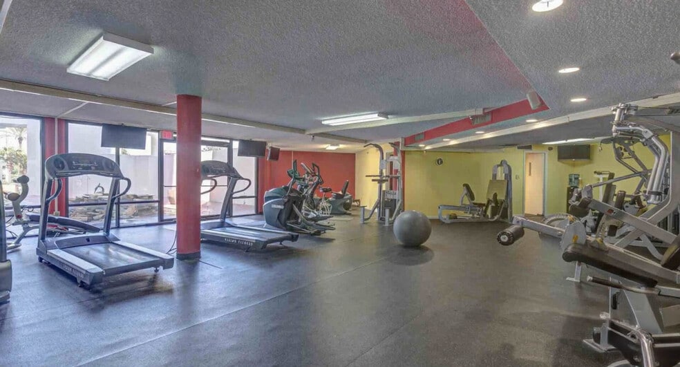 Building Photo - 291 Highway 2378-SI FL4-ID1502024P