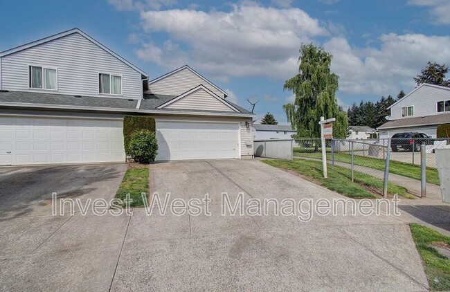 Primary Photo - 3020 NE 116th Ave