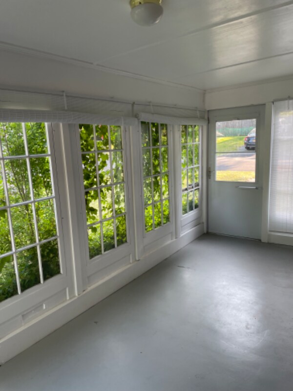 Building Photo - 54 Latham Ridge Rd