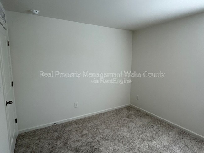 Building Photo - 2632 Pivot Rdg Dr