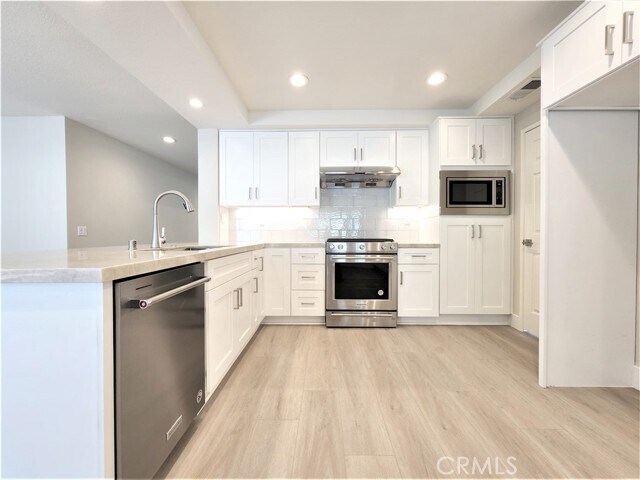 Building Photo - 14 Andalucia