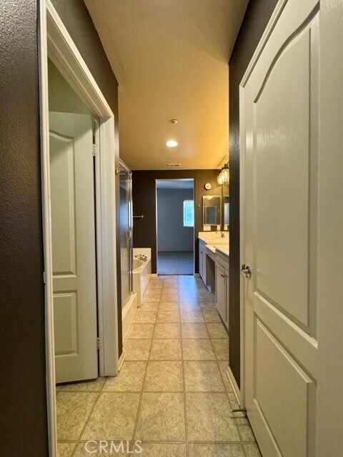 Building Photo - 30505 Canyon Hills Rd