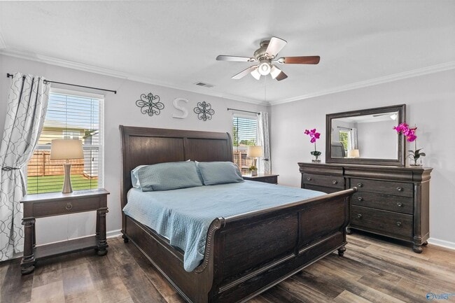 Building Photo - 204 Bumper Crop Ln NW