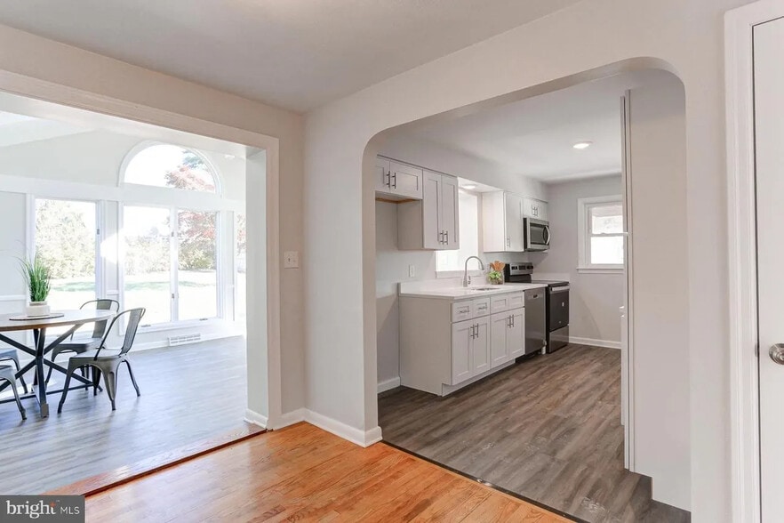 Galley - 2360 Sycamore Rd