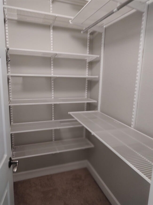 Building Photo - 3712 Riverton Trail