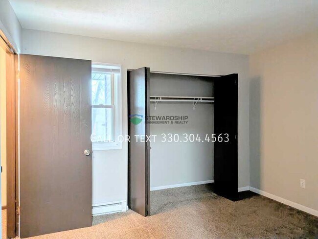 Building Photo - 234 Engadine Ct