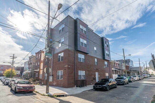 Building Photo - 616 Union St