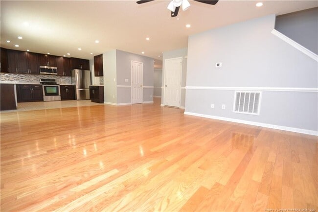 Building Photo - 2804 Thoreau Dr