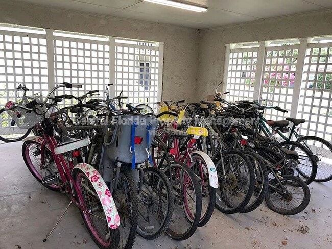 Building Photo - 116 Springwood Cir