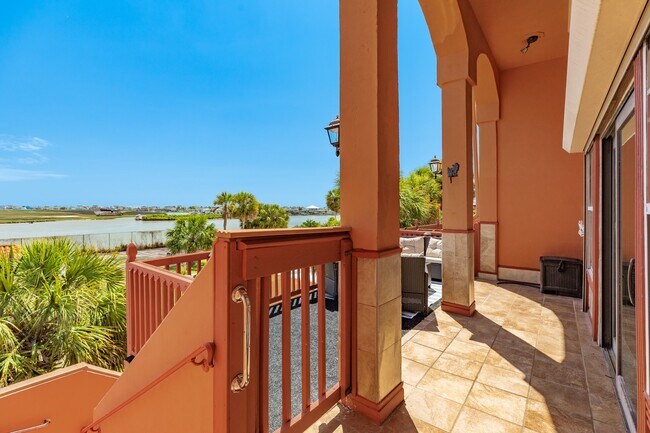 Building Photo - 411 Sailfish