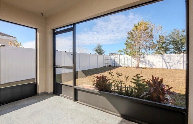 Building Photo - 4119 Autumn Amber Dr