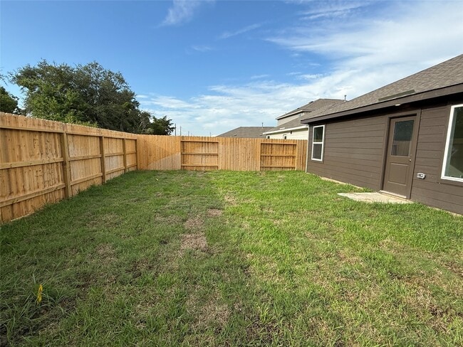 Building Photo - 9019 Rose Pelican Ln