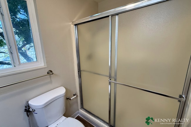 Building Photo - Spacious 3 Bedroom Home Near Parks & Schools in Foster City