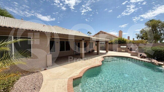 Building Photo - 21126 N 64th Ave