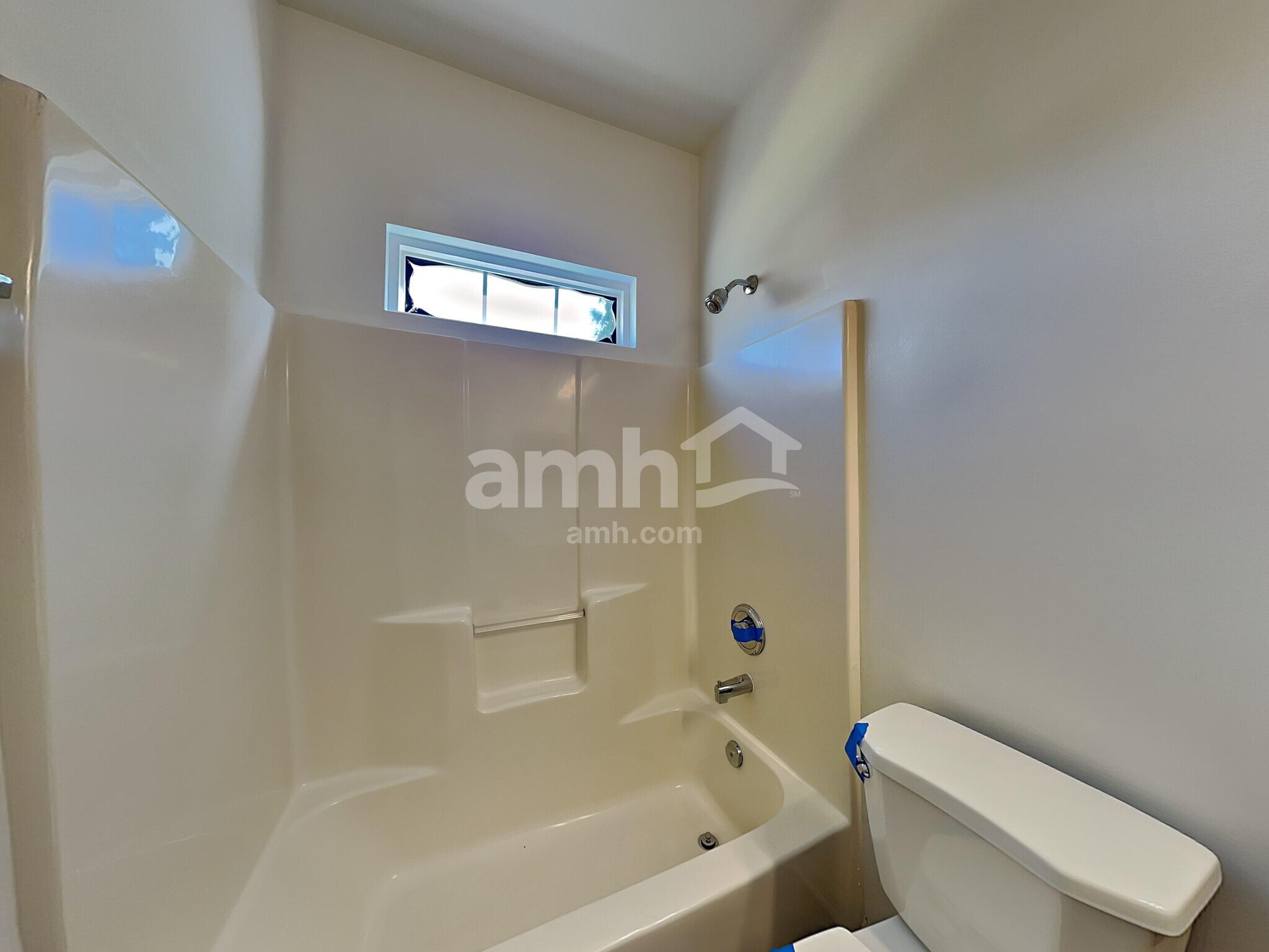 Building Photo - 23009 Birch Ct