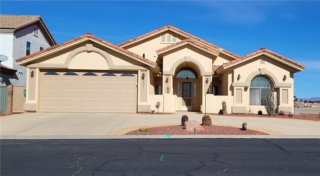 Primary Photo - 6301 Vista Laguna Dr