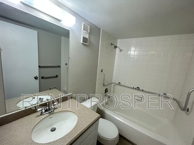 Building Photo - 180 Magnolia Woods Ct