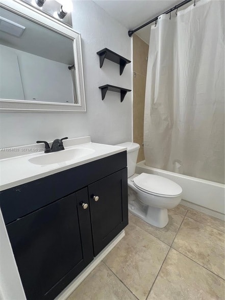 Building Photo - 1805 Sans Souci Blvd