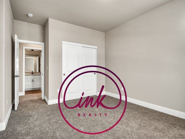 Building Photo - New Townhouses in Gardnerville For Rent