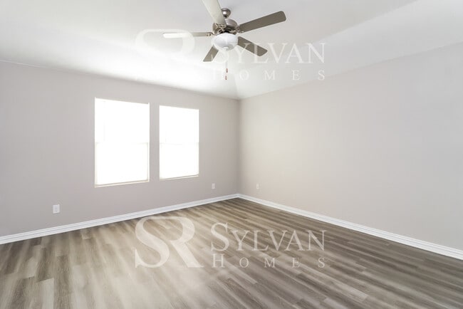 Building Photo - Everything You Need. All Right Here.